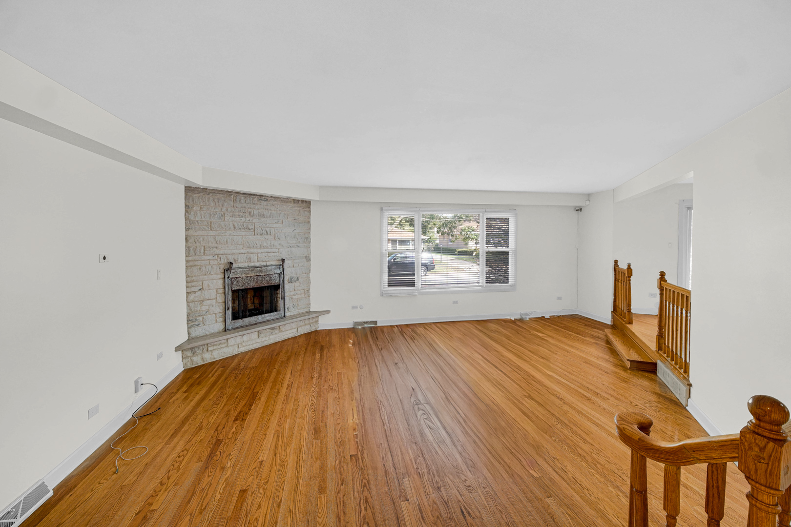 757 N Northwest Highway, Park Ridge, IL 60068