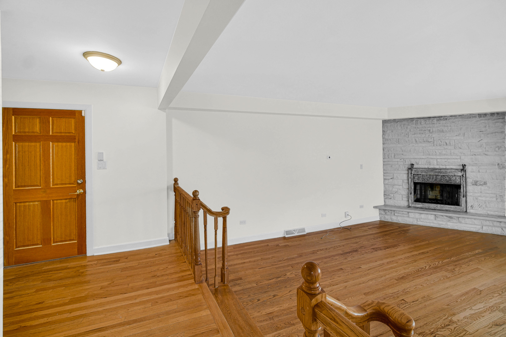 757 N Northwest Highway, Park Ridge, IL 60068