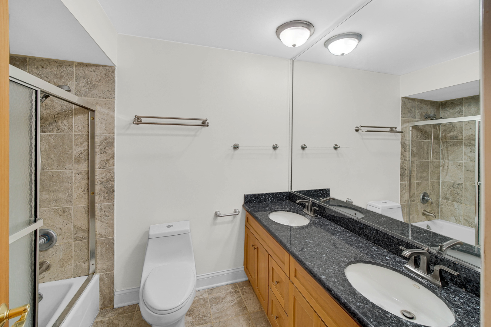 757 N Northwest Highway, Park Ridge, IL 60068