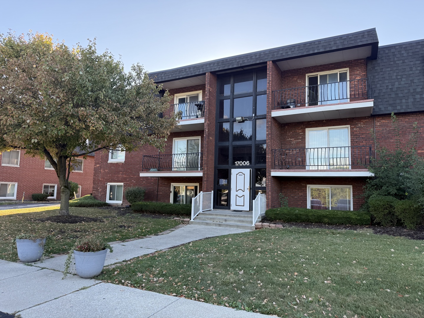 17006 Novak Drive #102, Hazel Crest, IL 60429