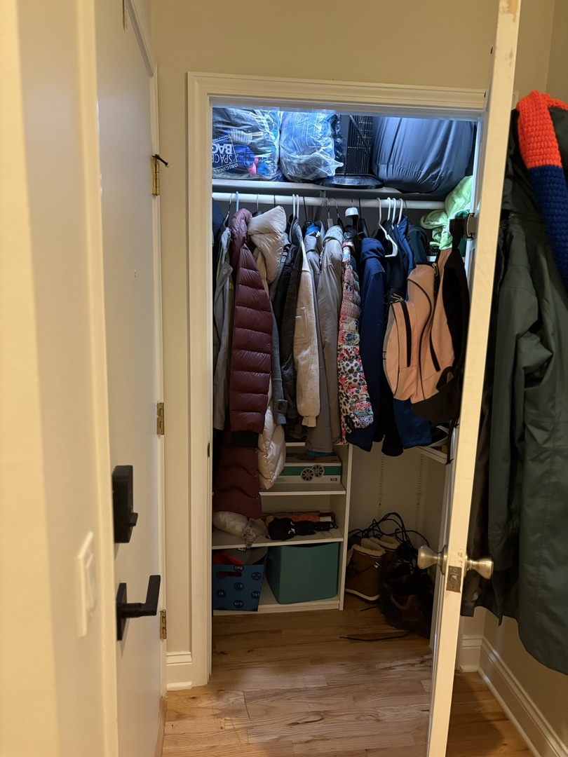 3059 N Lincoln Avenue #B, Chicago, IL 60657