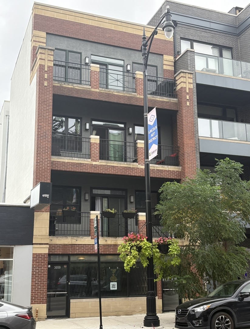 3059 N Lincoln Avenue #B, Chicago, IL 60657