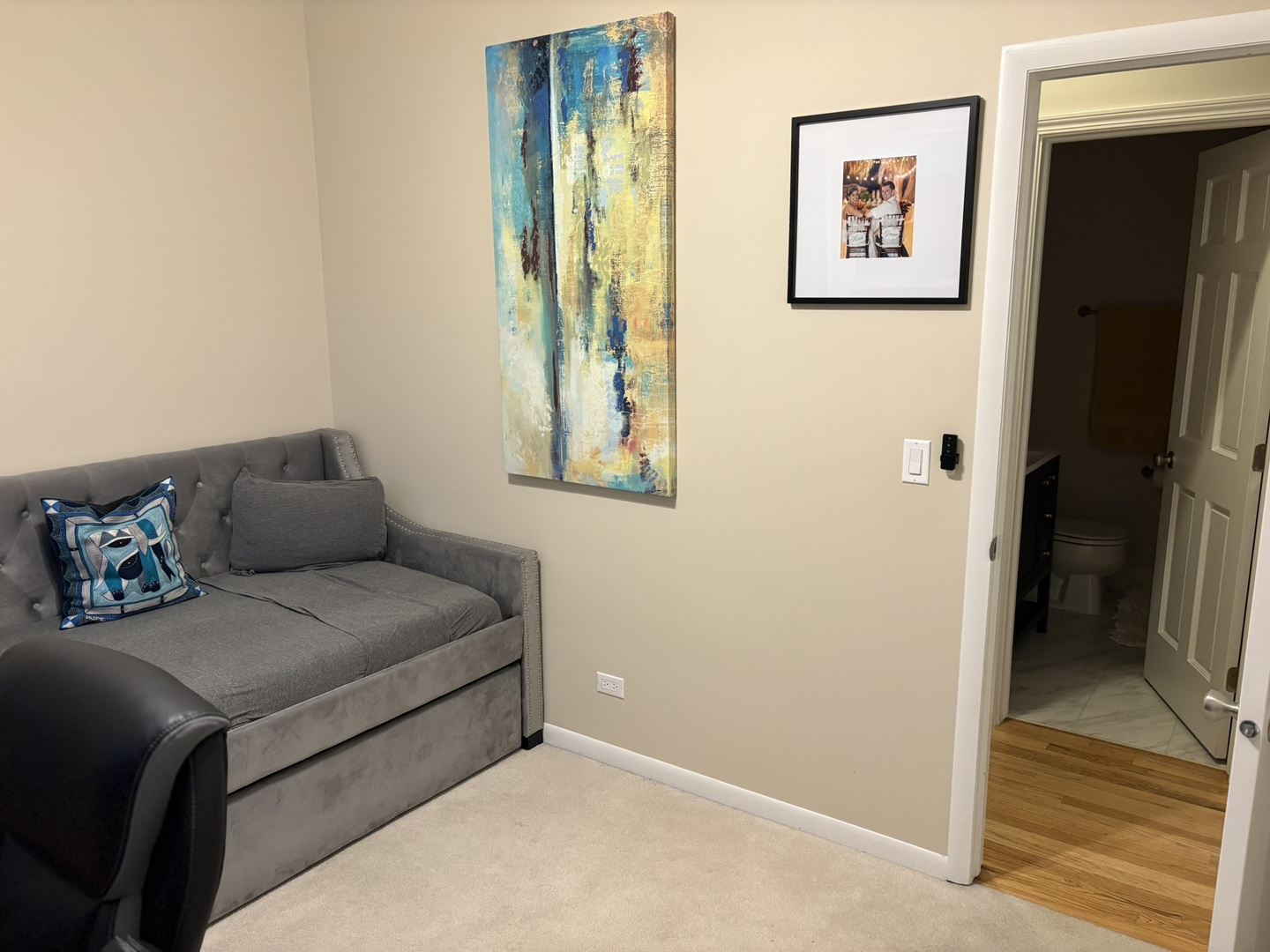 3059 N Lincoln Avenue #B, Chicago, IL 60657