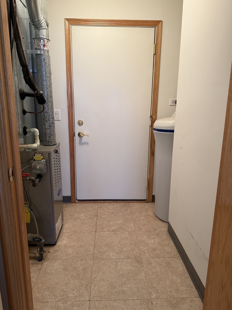 17213 Mendota Drive, Lockport, IL 60441