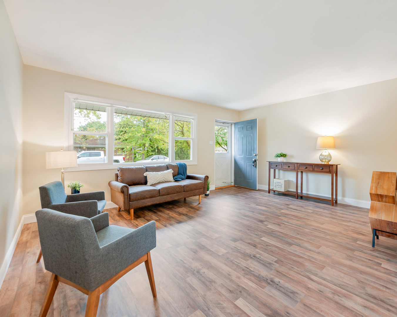 17157 Walter Street, Lansing, IL 60438