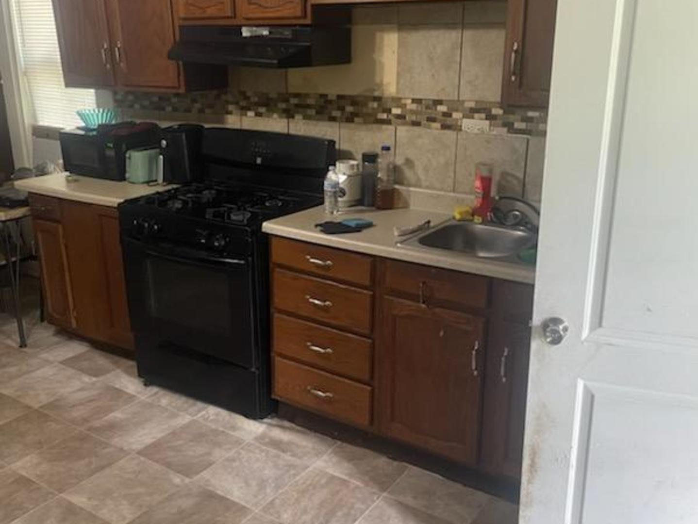 219 E 136th Street, Chicago, IL 60827