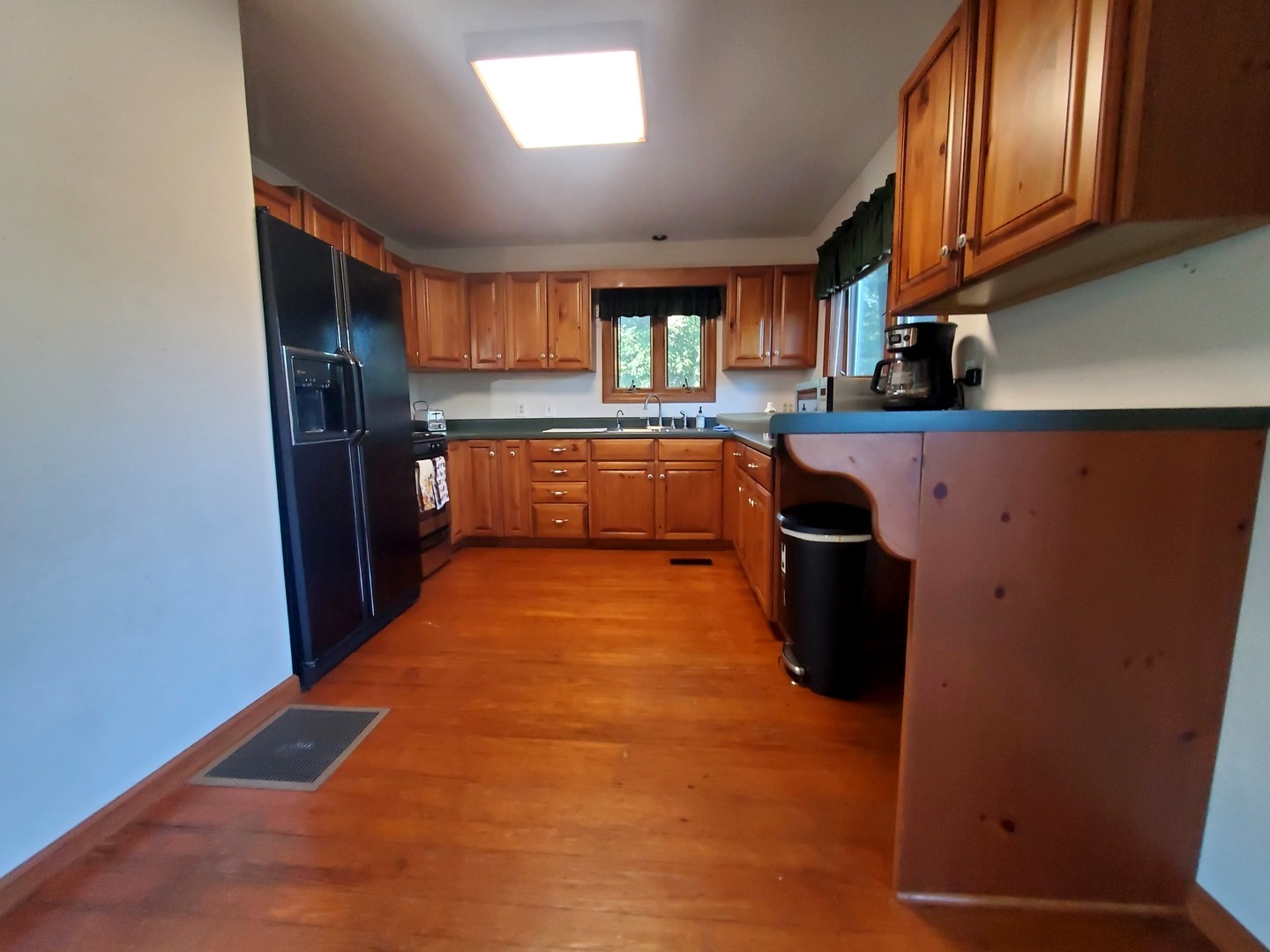 3413 E 2062nd Road, Ottawa, IL 61350