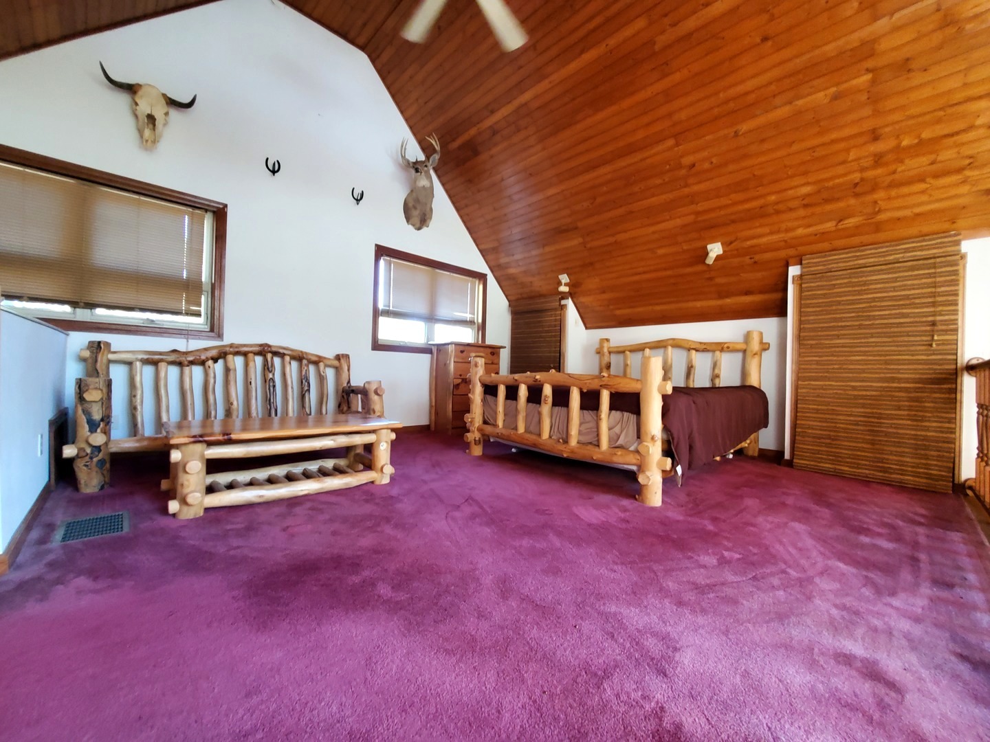 3413 E 2062nd Road, Ottawa, IL 61350