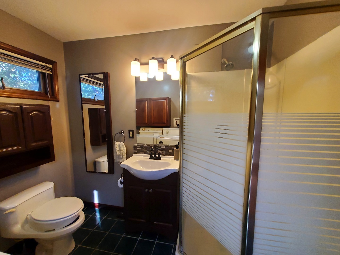 3413 E 2062nd Road, Ottawa, IL 61350