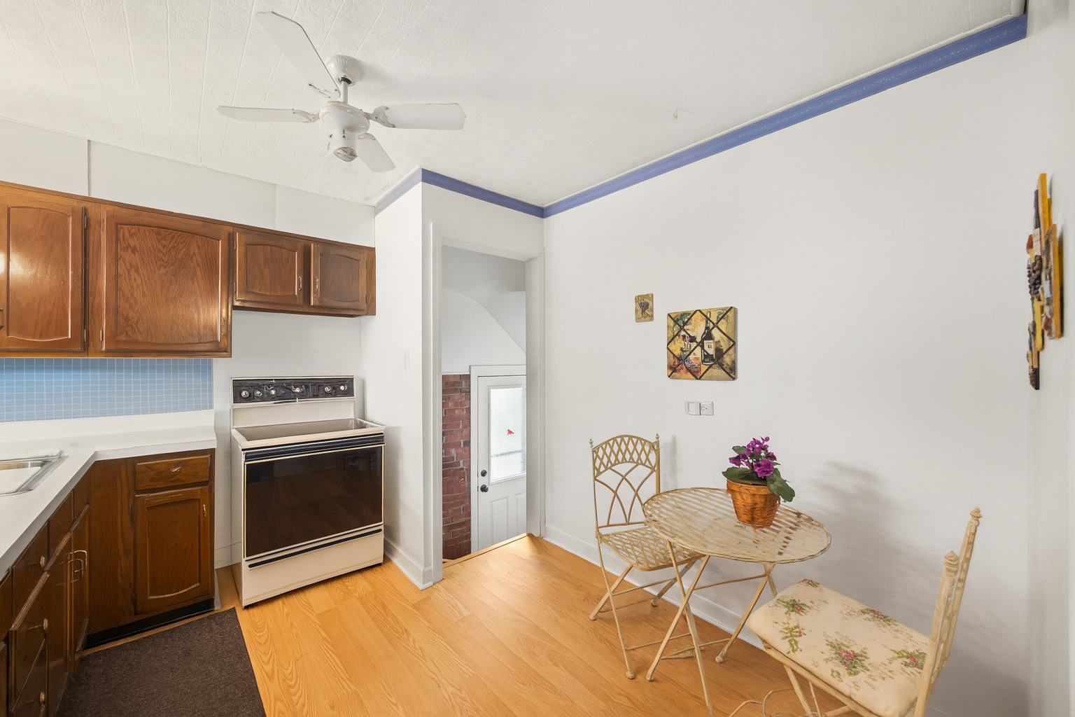 2230 Kensington Avenue, Westchester, IL 60154