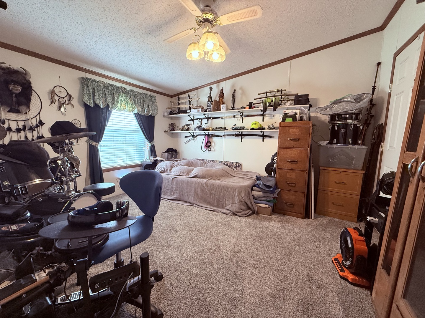 2416 22nd Street, Bloomington, IL 61704