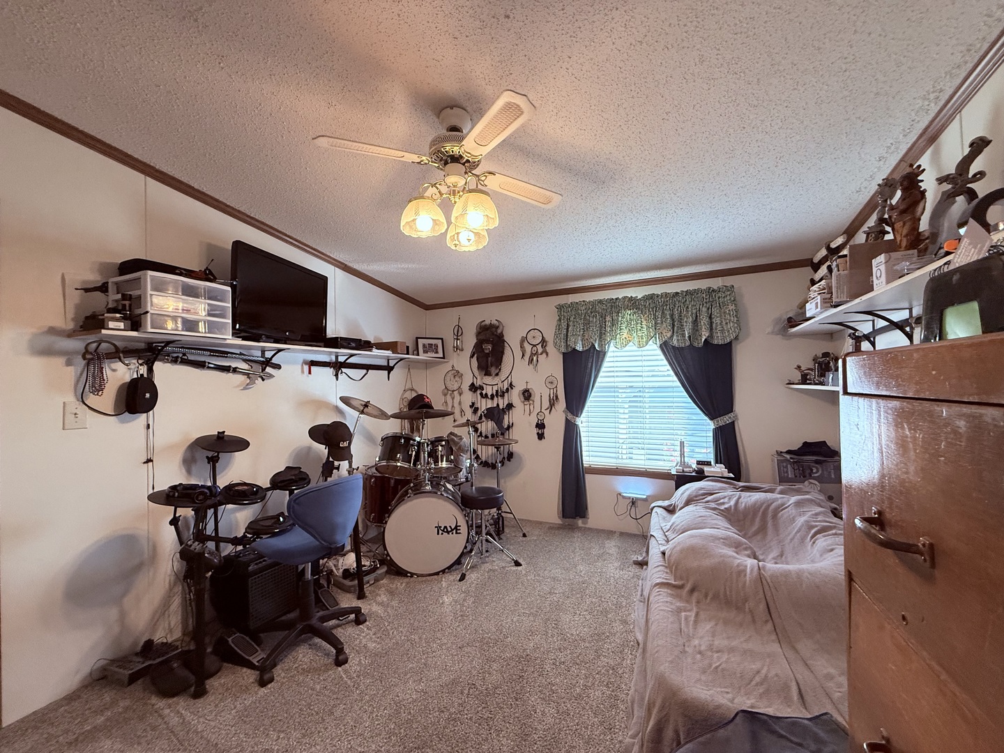 2416 22nd Street, Bloomington, IL 61704