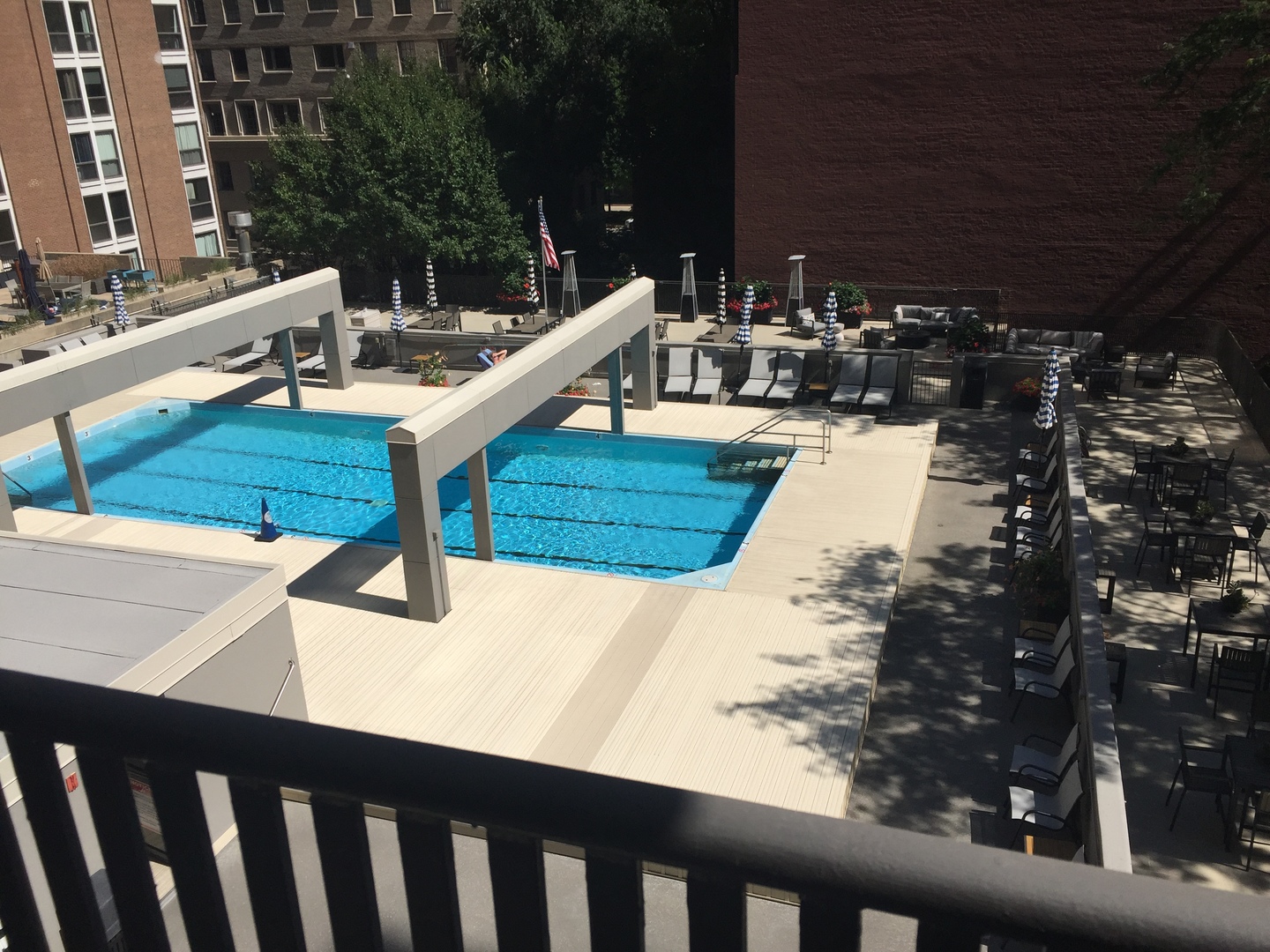 200 E Delaware Place #5D, Chicago, IL 60611