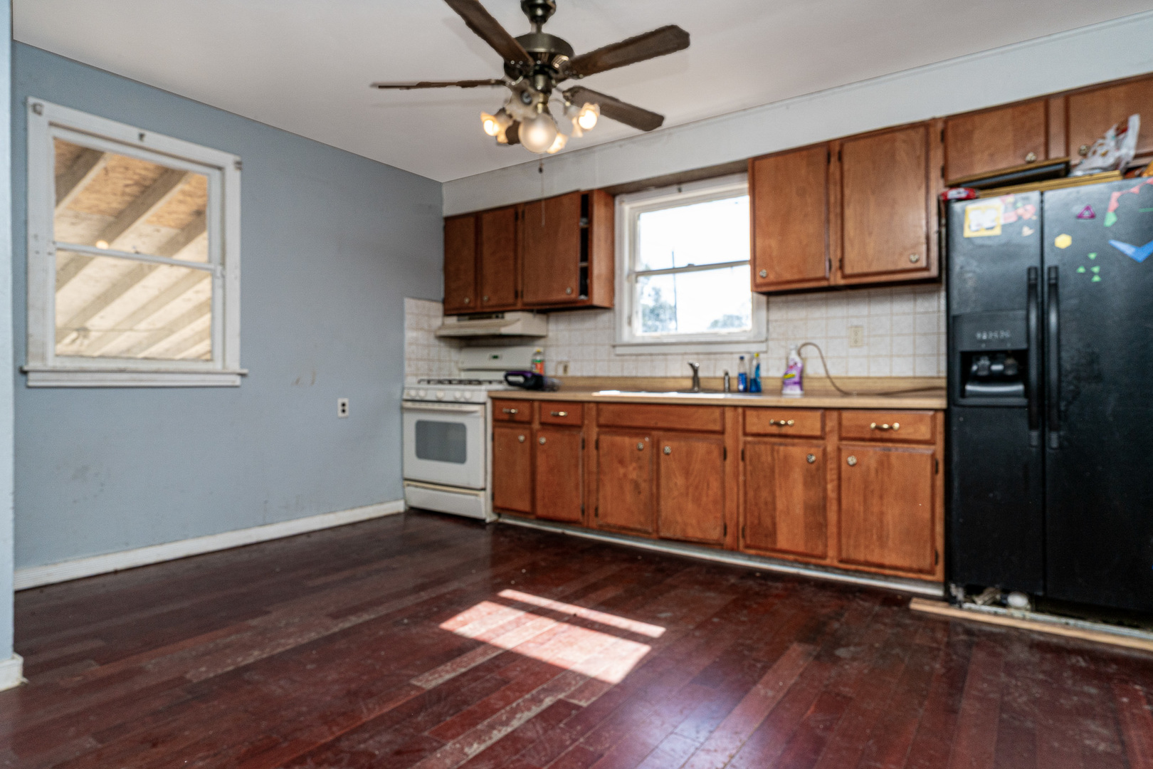 700 Pontiac Street, Joliet, IL 60432