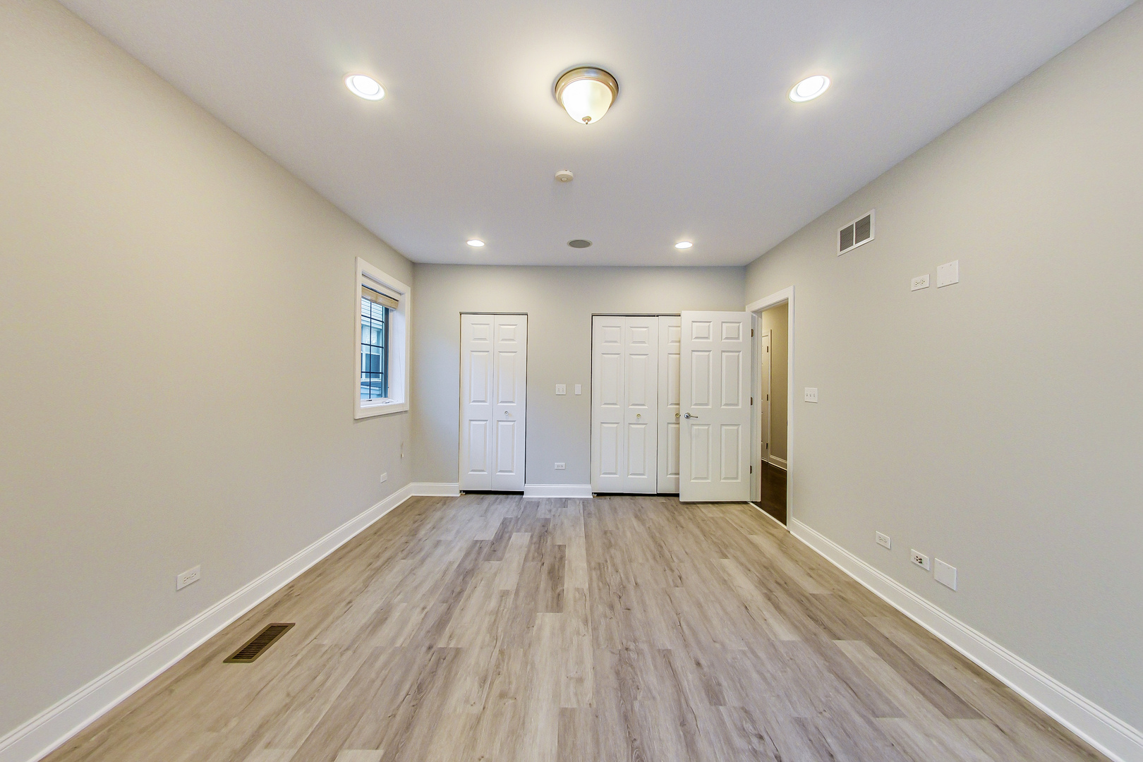 3332 W Palmer Street #1E, Chicago, IL 60647