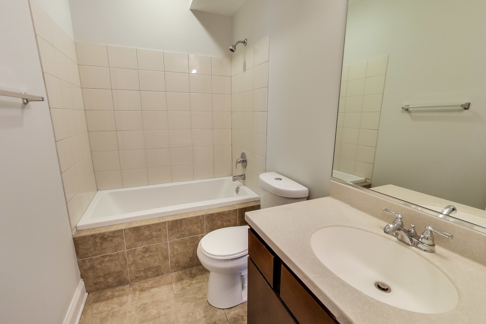 3332 W Palmer Street #1E, Chicago, IL 60647