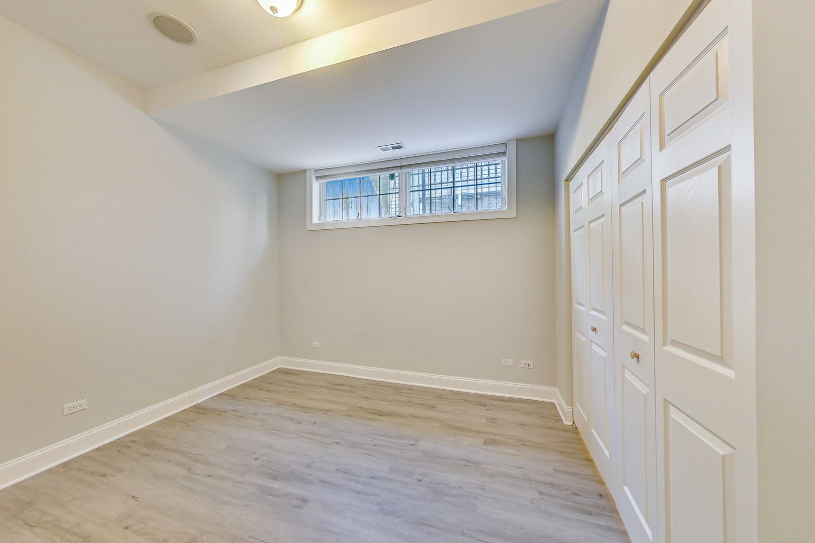 3332 W Palmer Street #1E, Chicago, IL 60647