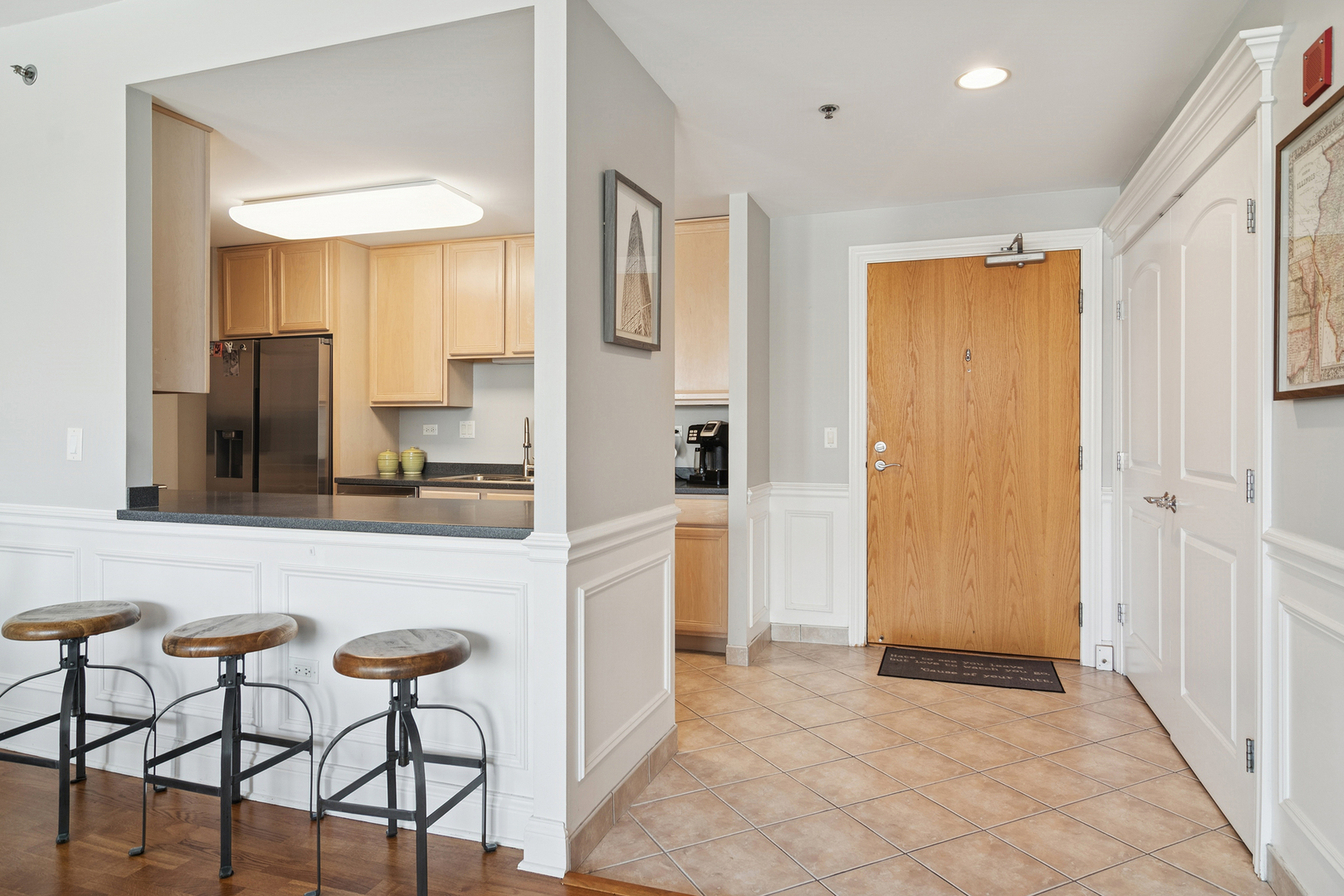 77 S Evergreen Avenue #606, Arlington Heights, IL 60005