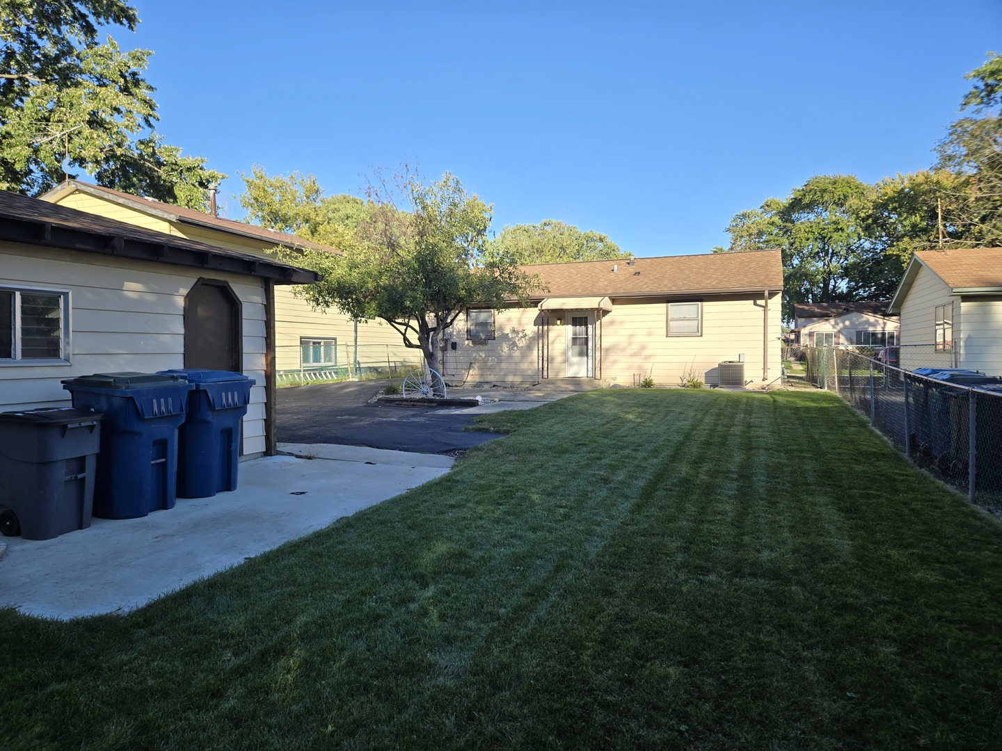 3228 Butler Avenue, Steger, IL 60475