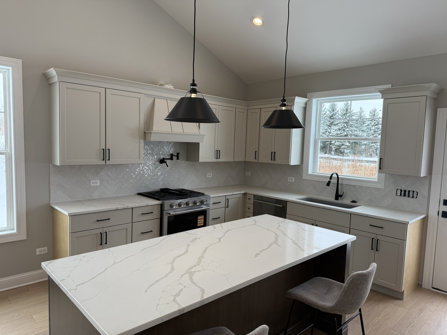 1236 PRAIRIE Lane #5-B, Lemont, IL 60439