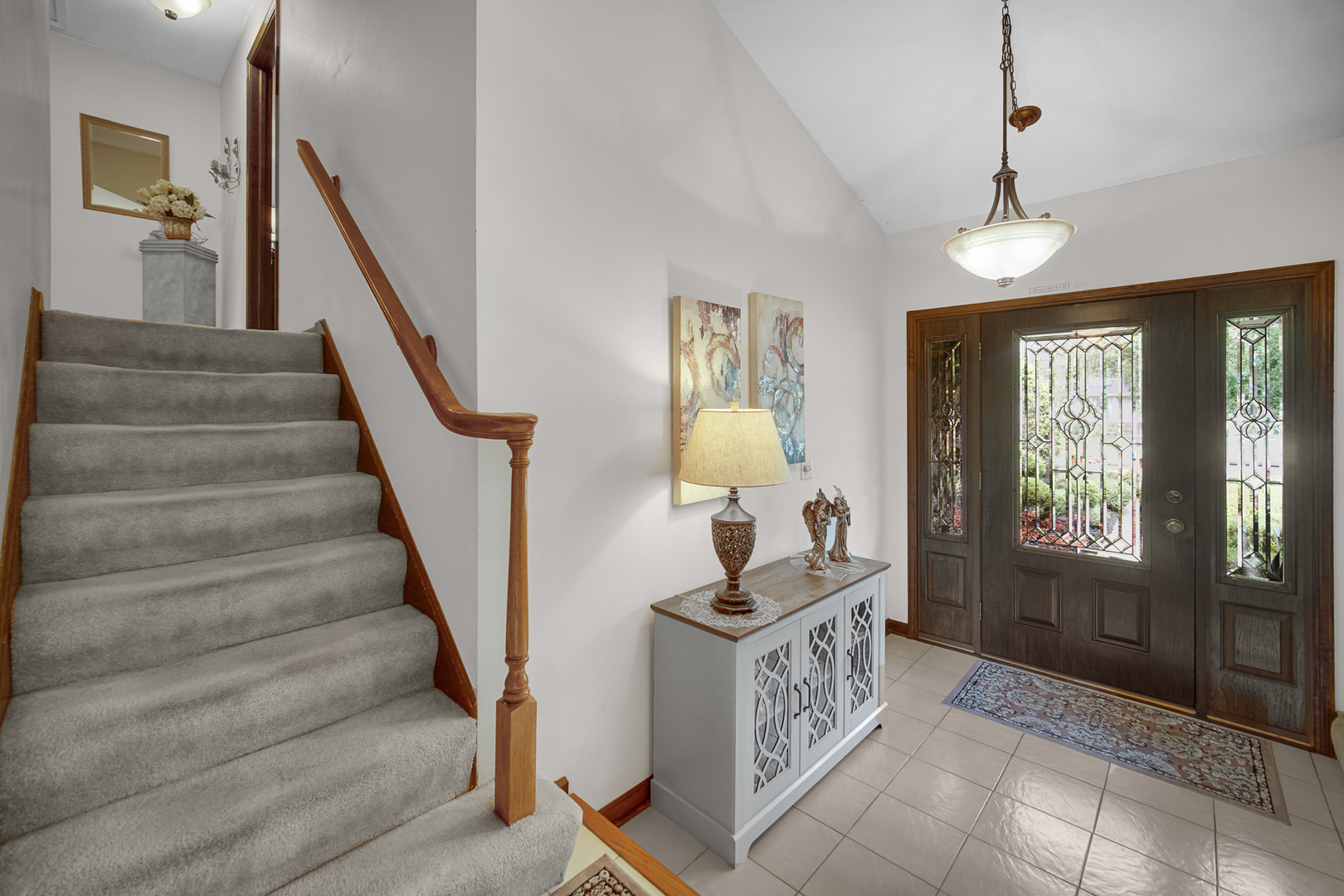 292 Juniper Drive, Wood Dale, IL 60191