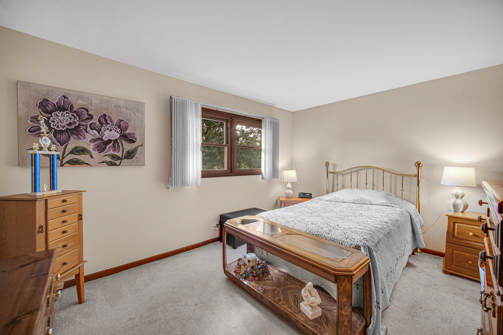 292 Juniper Drive, Wood Dale, IL 60191