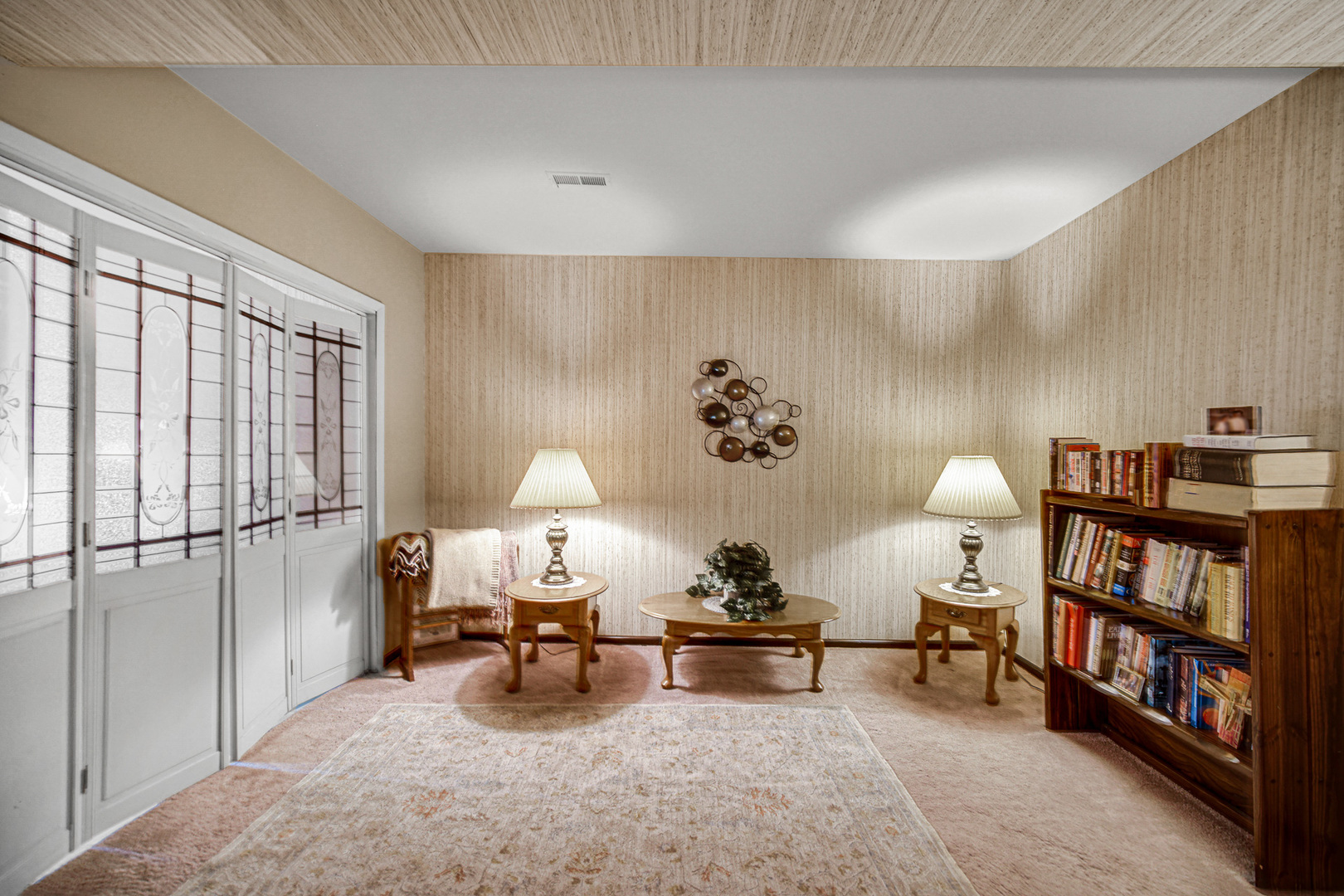 292 Juniper Drive, Wood Dale, IL 60191