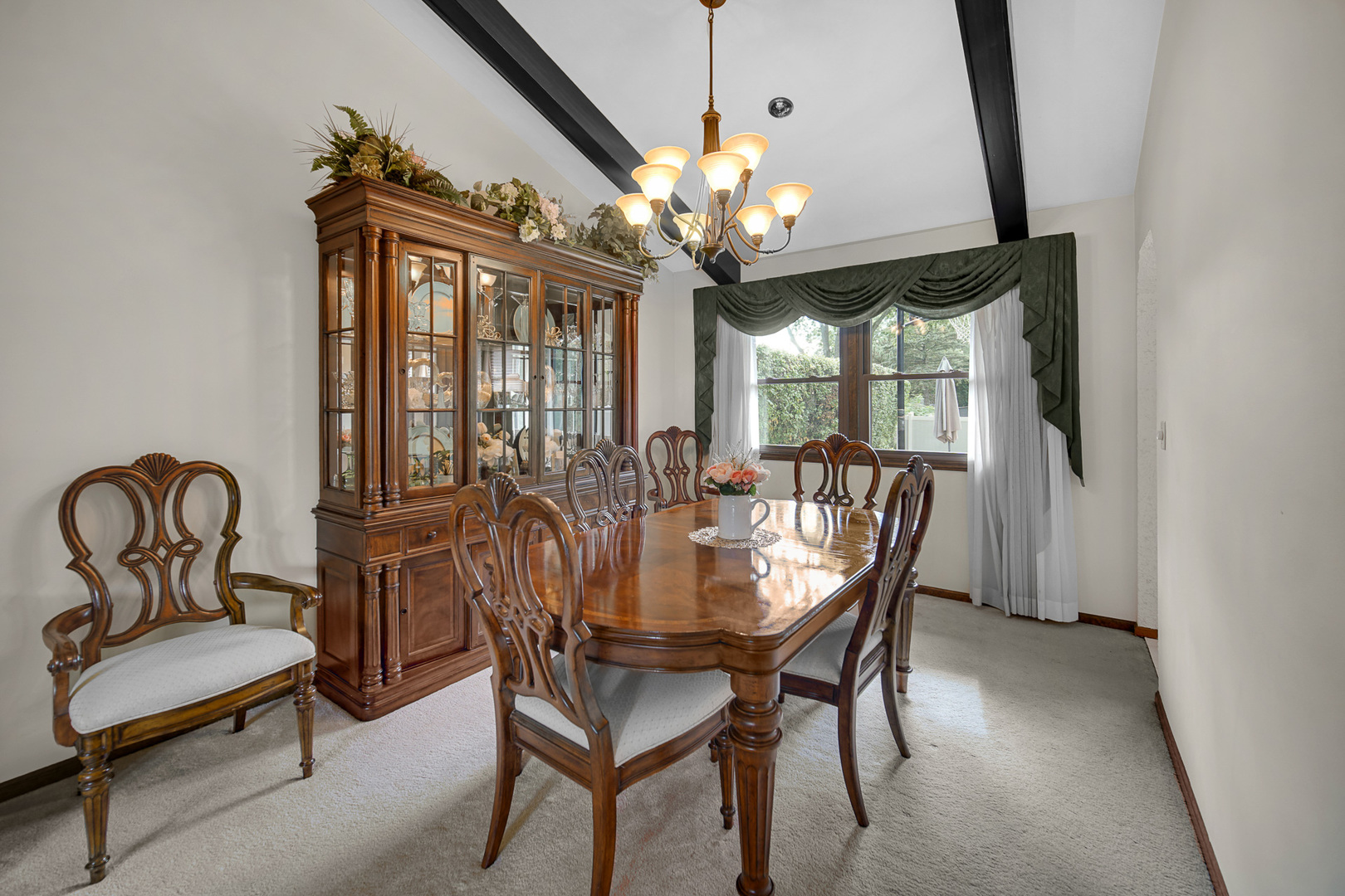 292 Juniper Drive, Wood Dale, IL 60191