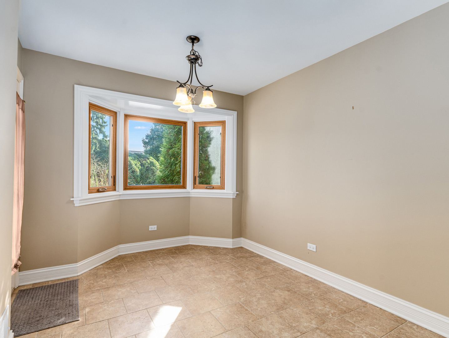 17105 Rochelle Lane, Tinley Park, IL 60487