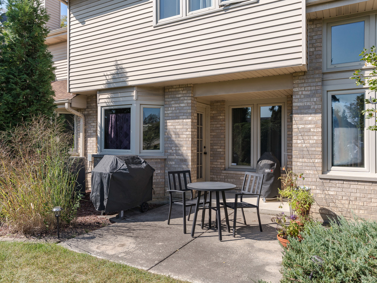 17105 Rochelle Lane, Tinley Park, IL 60487