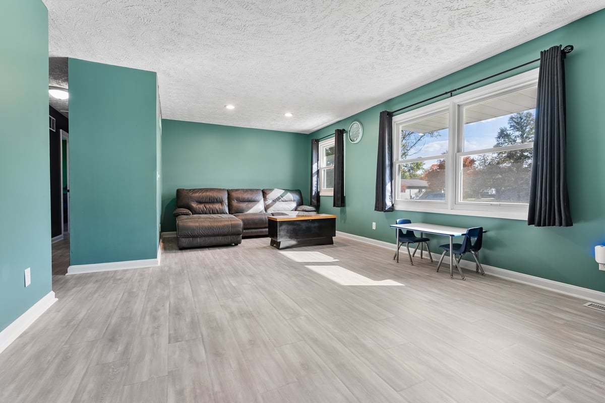 208 E 8th Street, Gridley, IL 61744