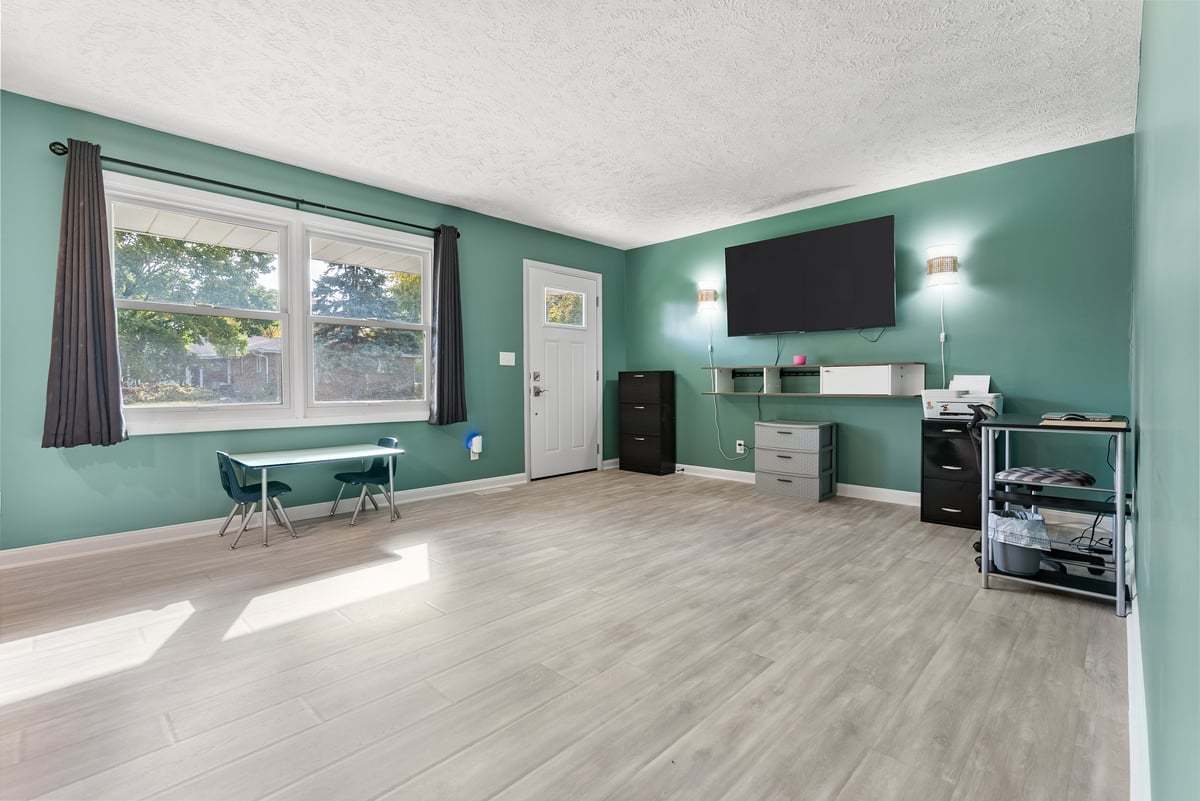 208 E 8th Street, Gridley, IL 61744