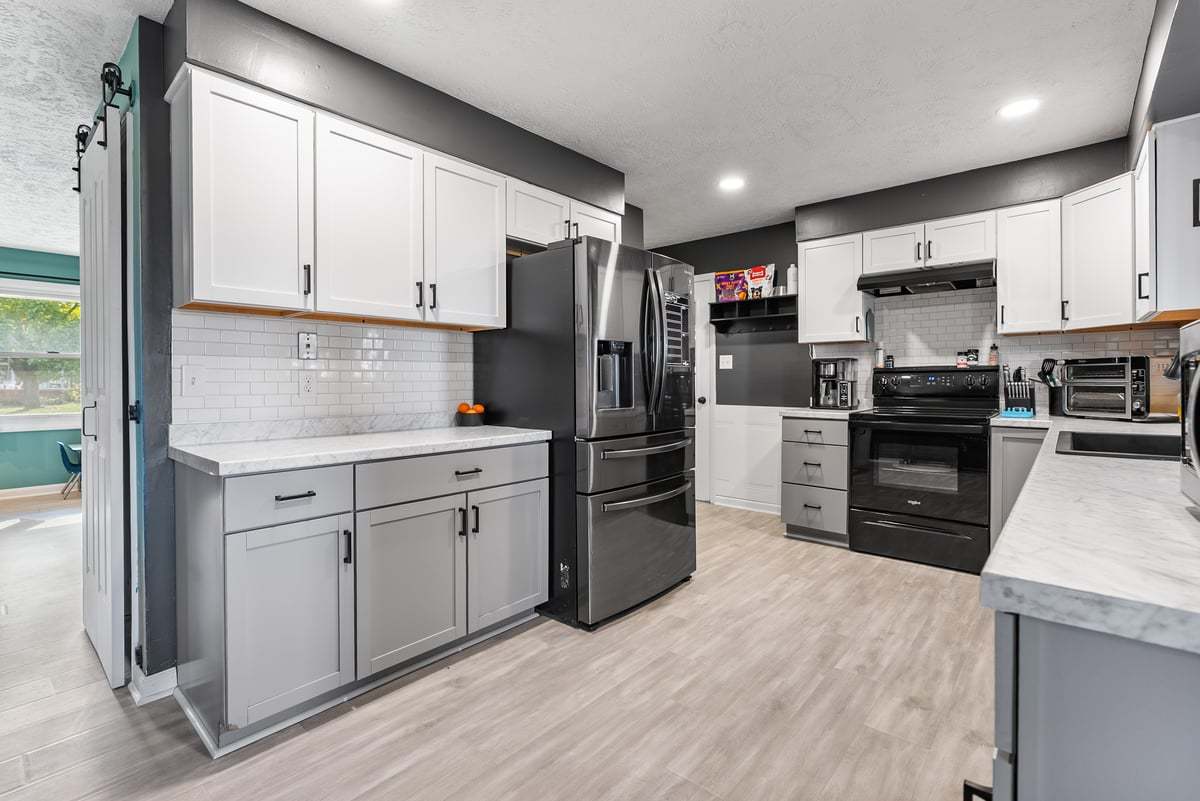 208 E 8th Street, Gridley, IL 61744