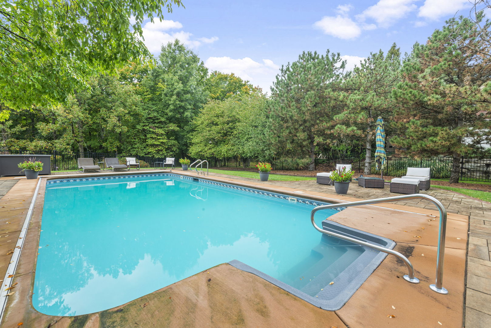 843 Alberosky Way, Batavia, IL 60510