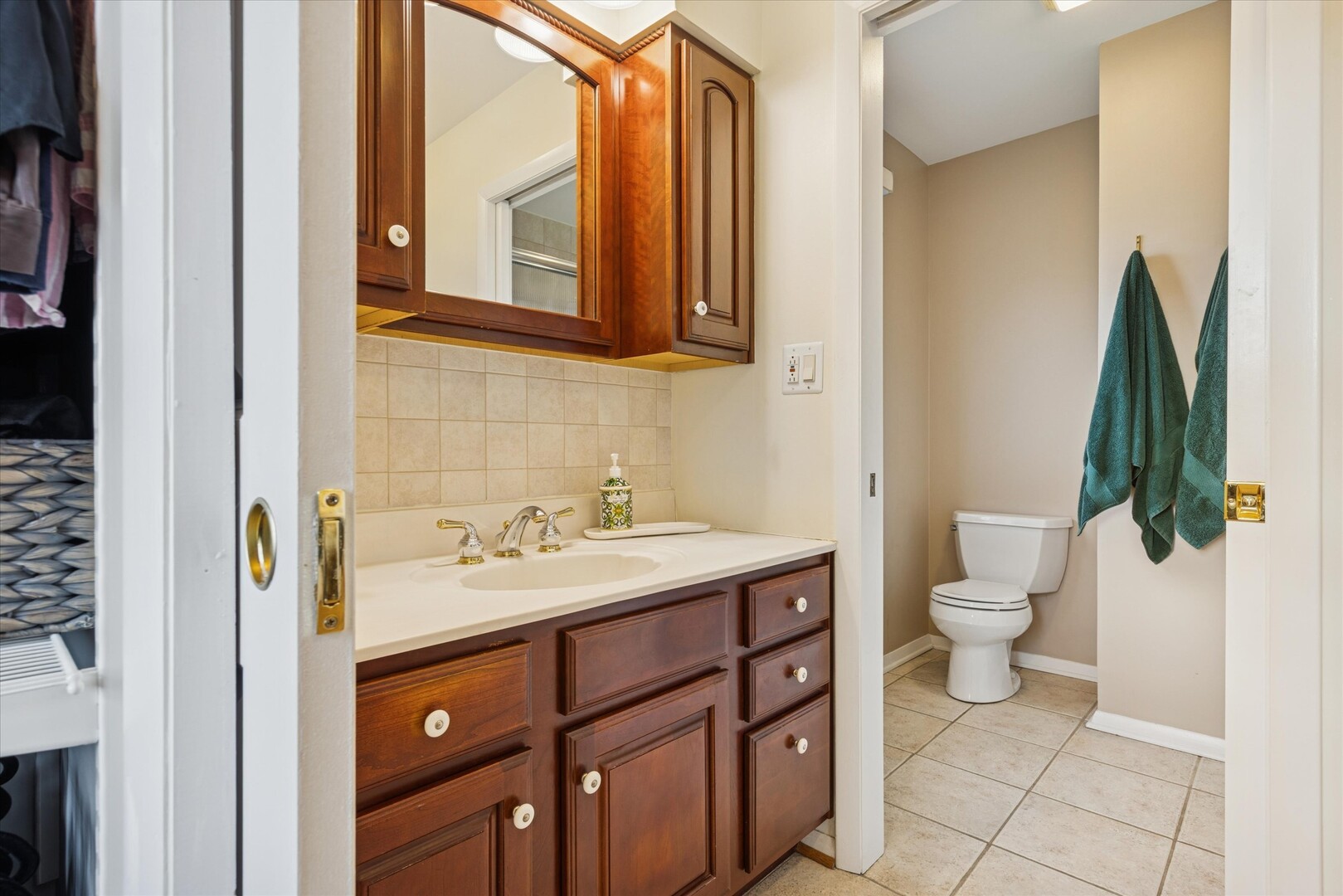1419 Colony Court, Lombard, IL 60148