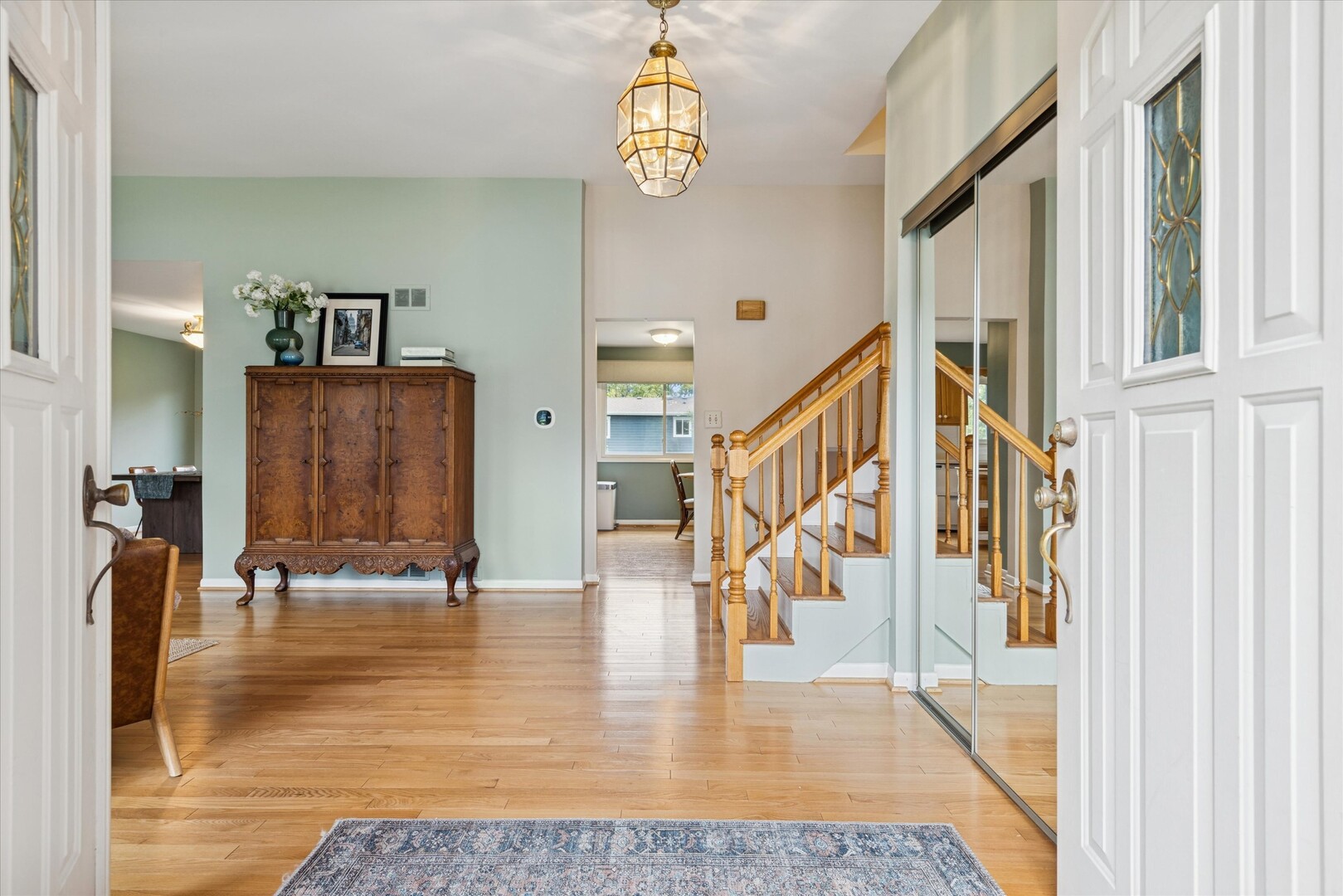 1419 Colony Court, Lombard, IL 60148