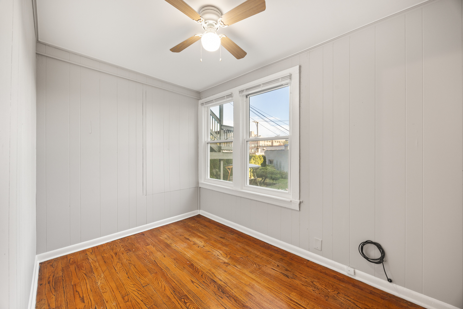 2443 W Gunnison Street #1, Chicago, IL 60625