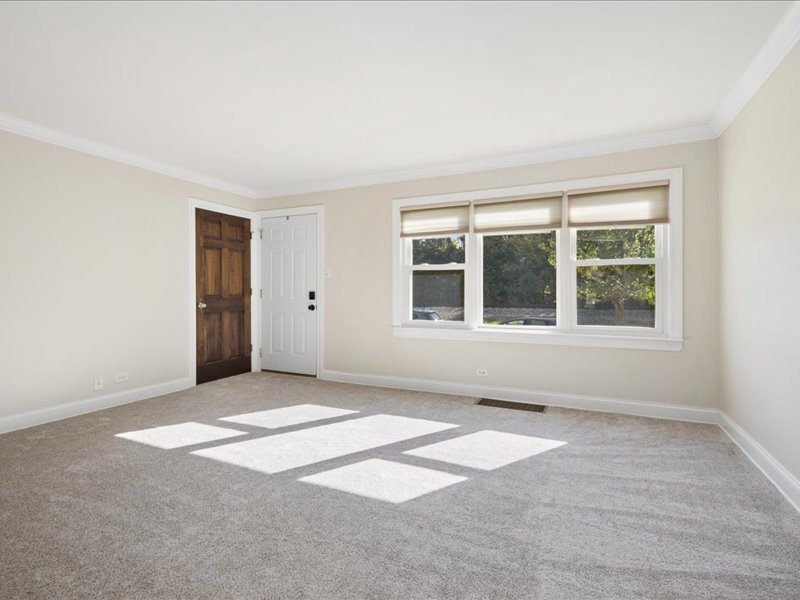10726 S Sacramento Avenue, Chicago, IL 60655