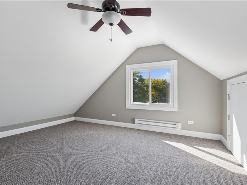 10726 S Sacramento Avenue, Chicago, IL 60655