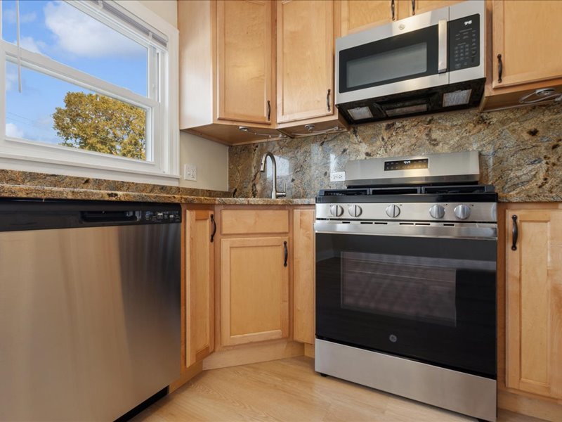 10726 S Sacramento Avenue, Chicago, IL 60655