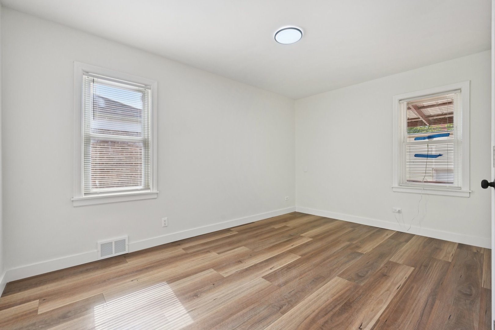 12850 S Parnell Avenue, Chicago, IL 60628