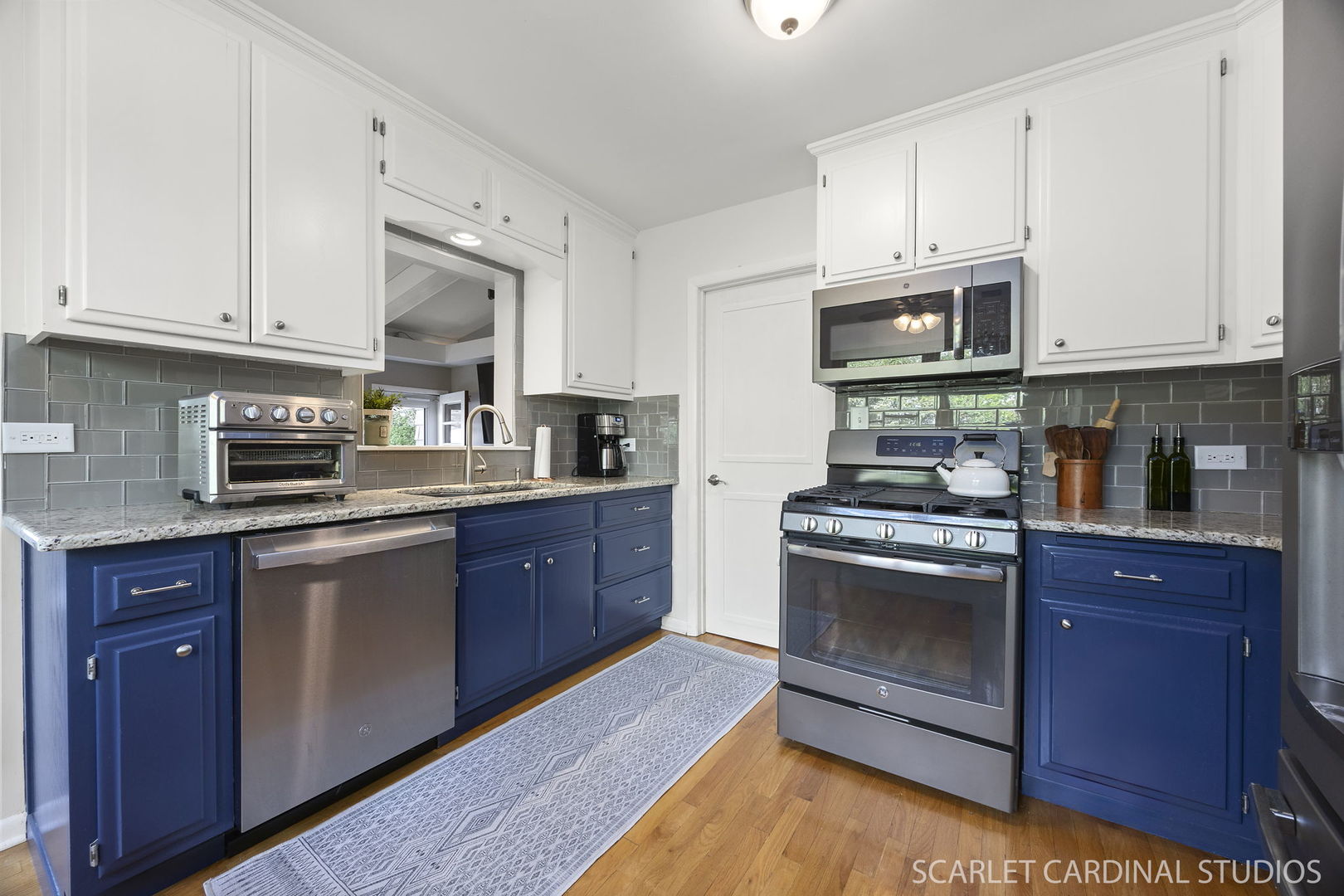 1123 Grant Street, Wheaton, IL 60189