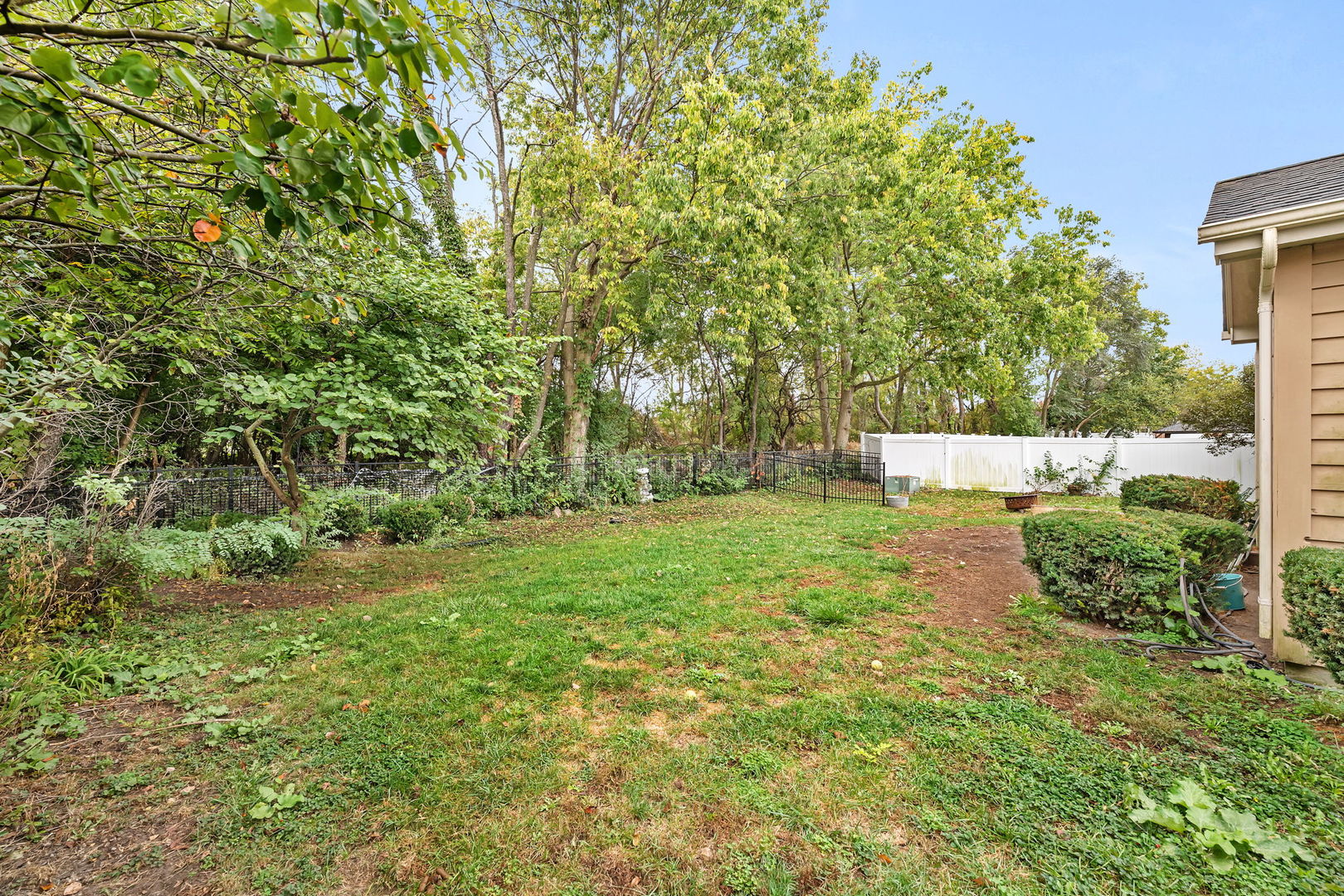 1206 Pleasant Knoll Drive, Joliet, IL 60435