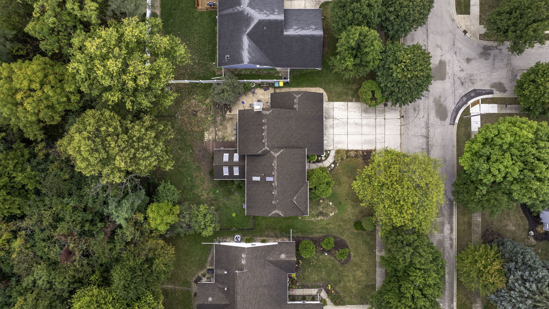 1206 Pleasant Knoll Drive, Joliet, IL 60435