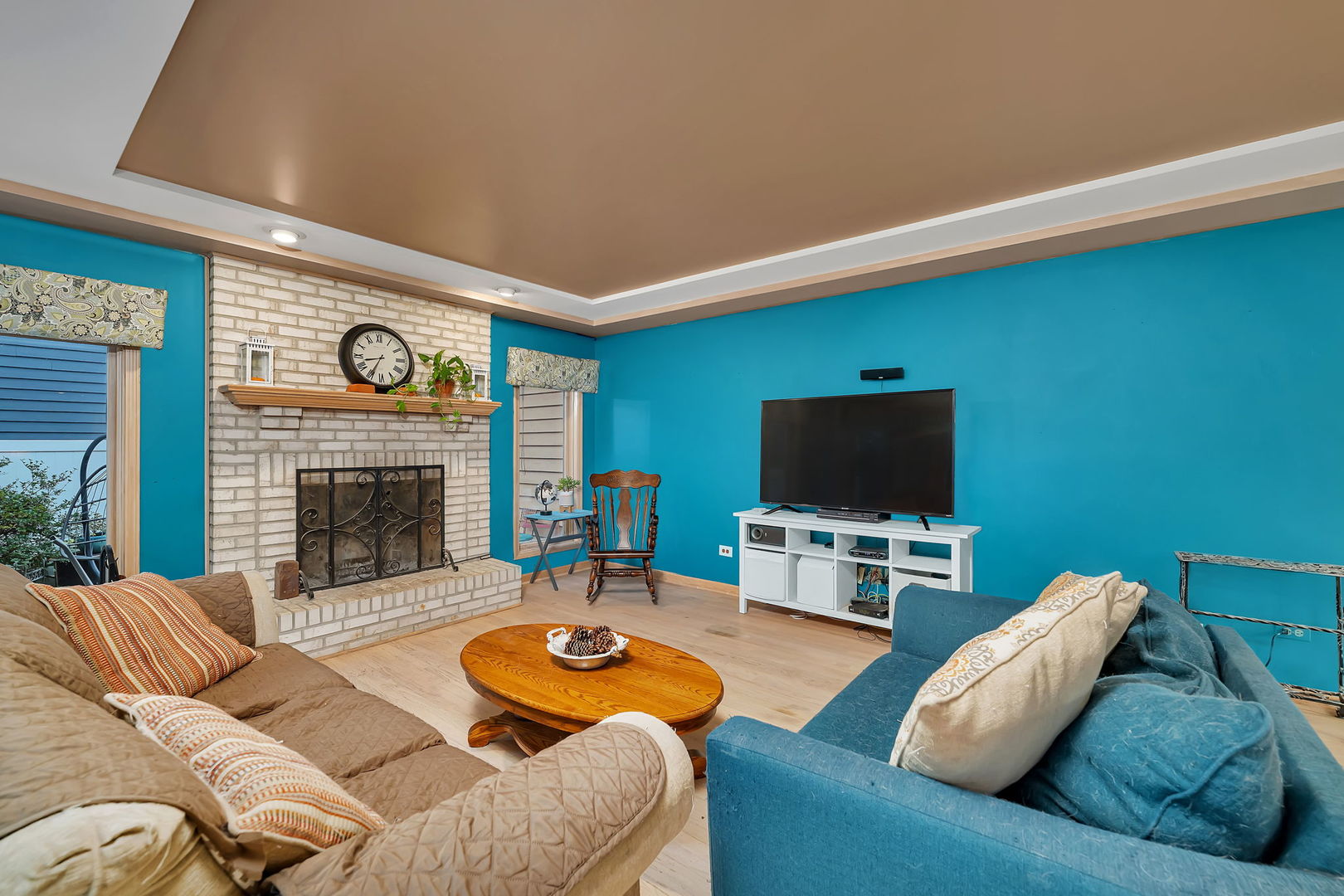 1206 Pleasant Knoll Drive, Joliet, IL 60435