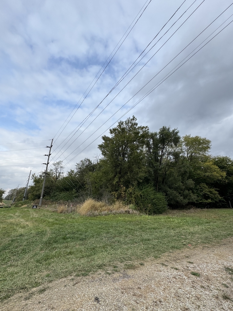 999 Raccuglia Drive, Lasalle, IL 61301