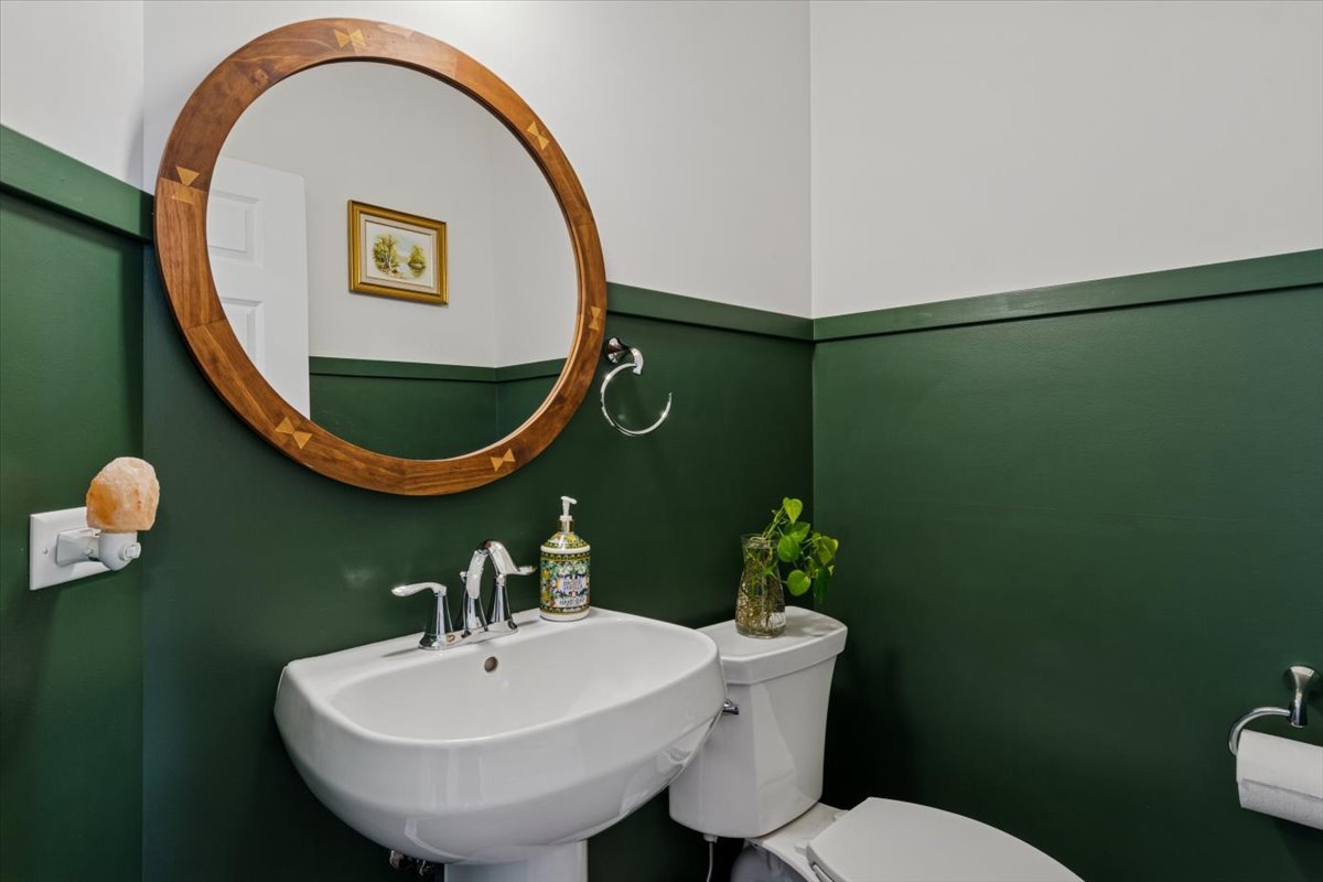 4199 Royal Mews Circle, Naperville, IL 60564