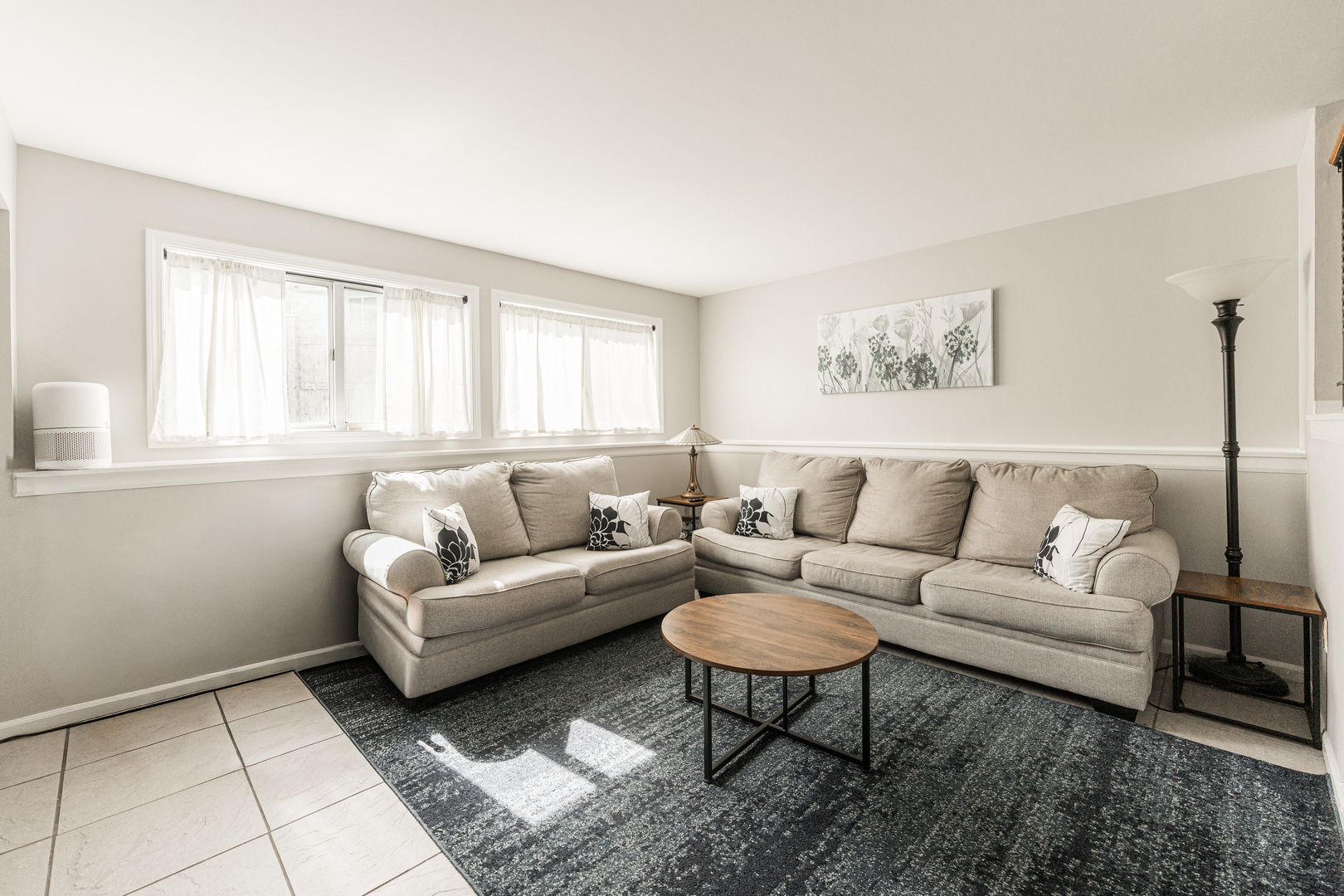 947 Aspen Drive, Lombard, IL 60148