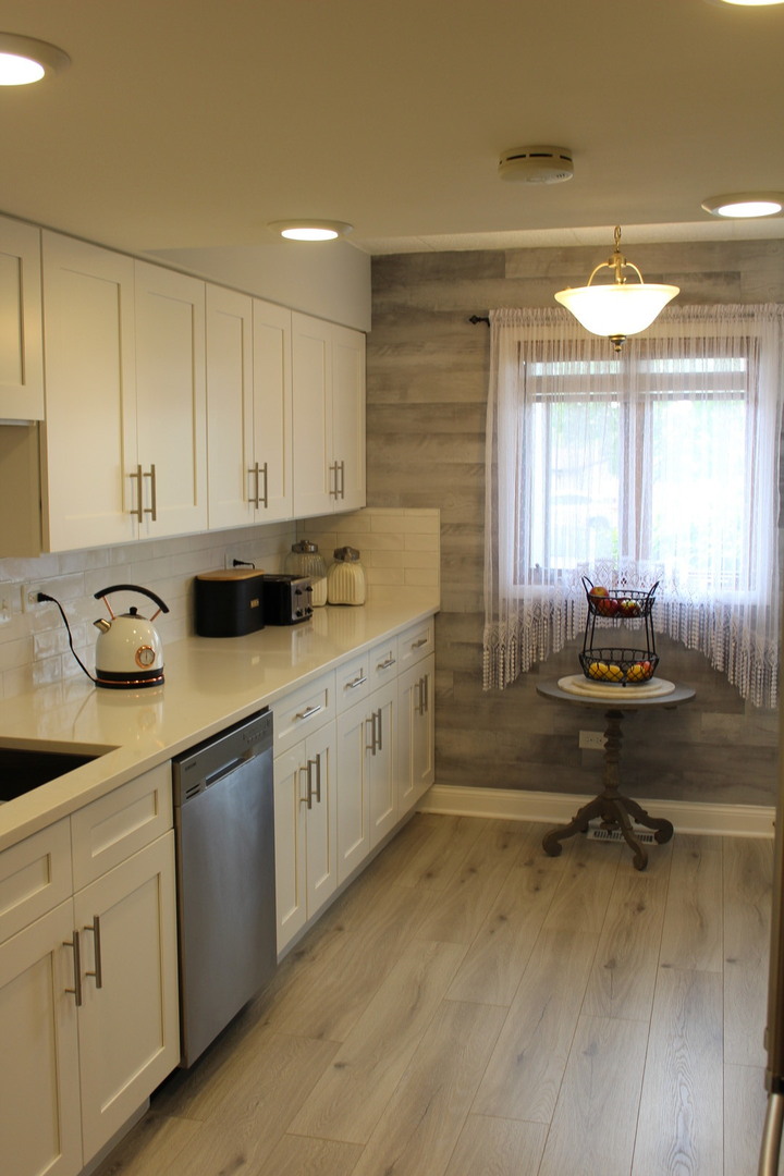 10508 Ridge Cove Drive #18D, Chicago Ridge, IL 60415