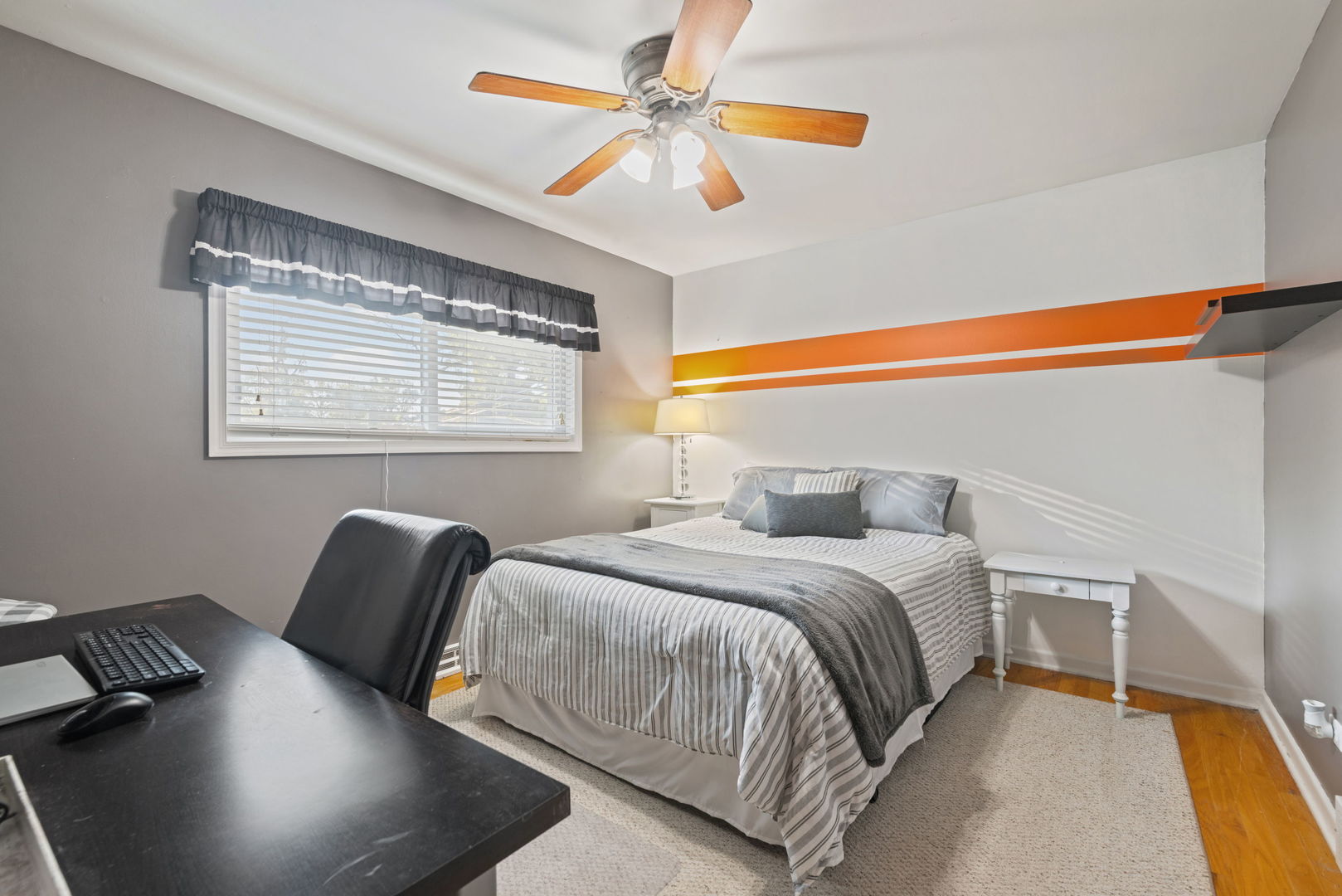 216 S Edgewood Avenue, Lombard, IL 60148